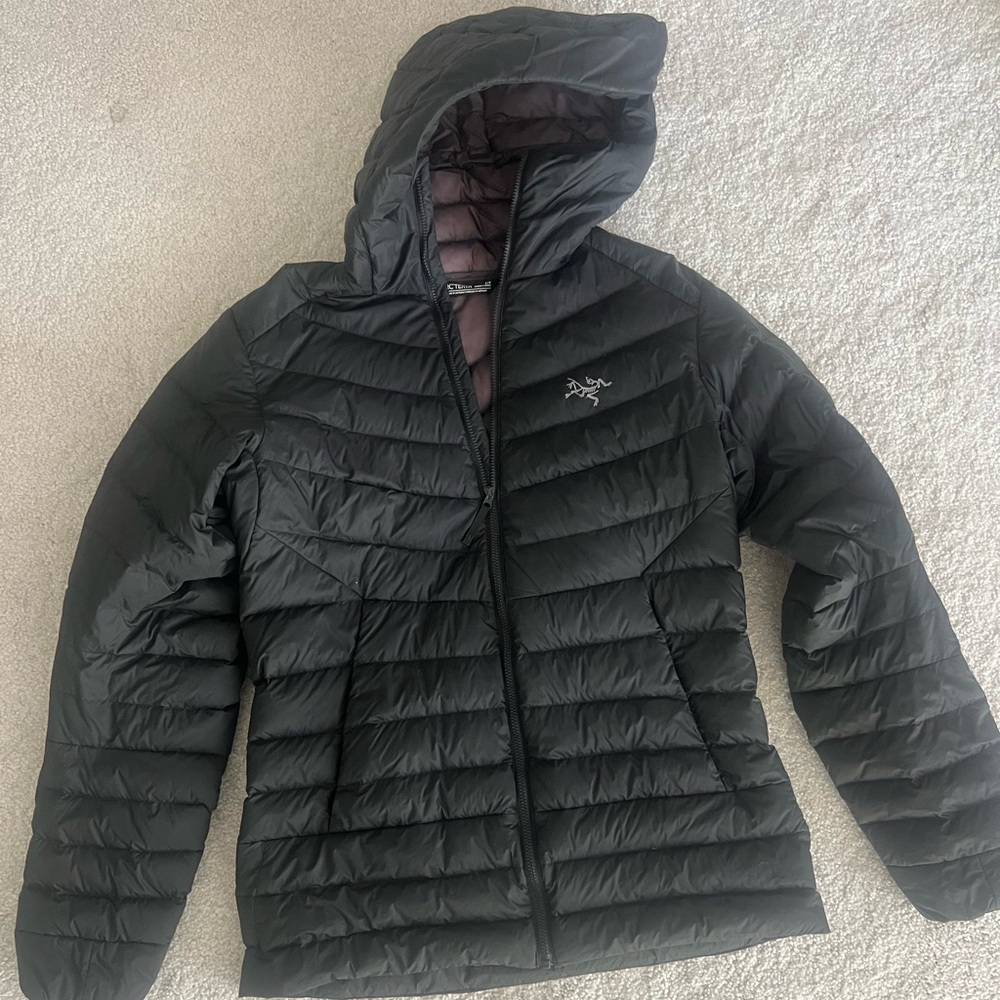 Arc'teryx Women's Black Puffer Jacket